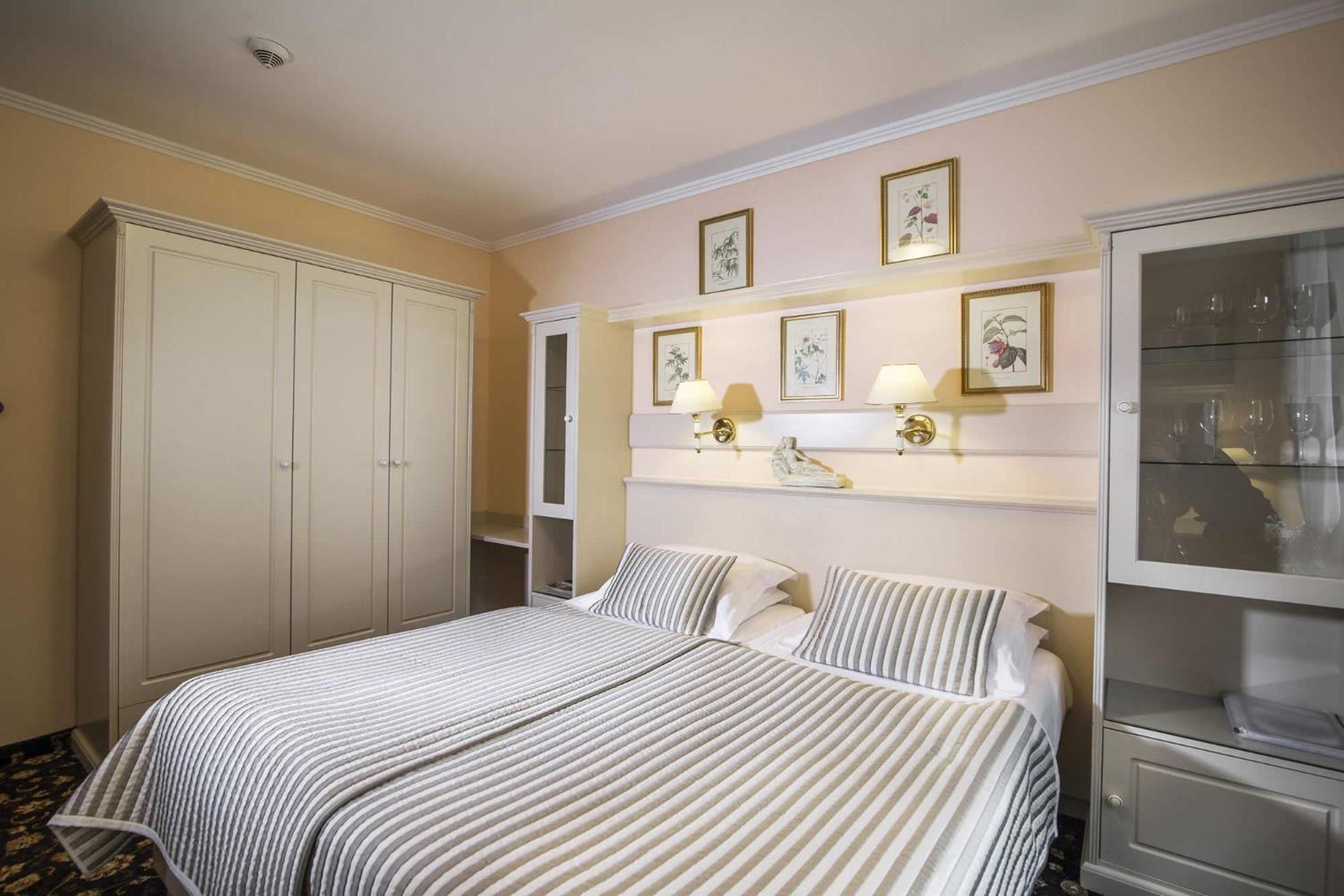 Karlsbad Grande Madonna Hotell Eksteriør bilde