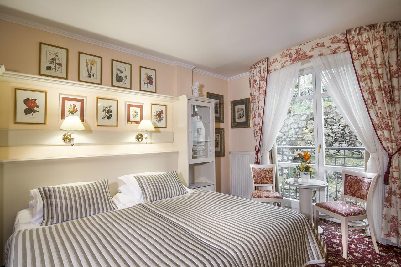 Karlsbad Grande Madonna Hotell Eksteriør bilde